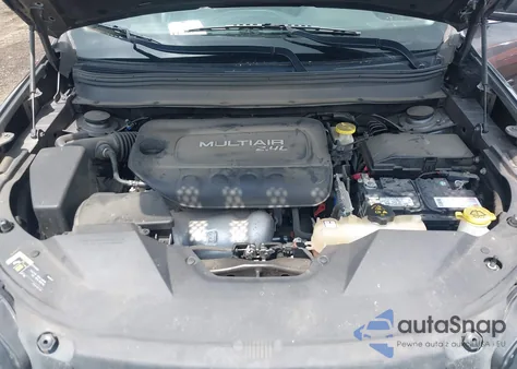 2019 Jeep Cherokee Latitude Plus 4X4 from USA, damaged, VIN 1C4PJMLBXKD130475